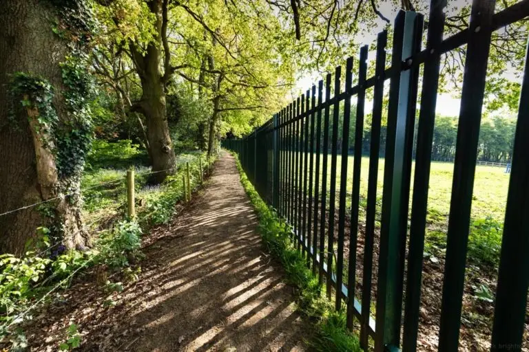 aluminum fence posts